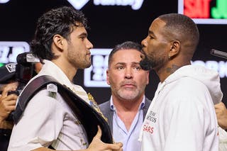 Zurdo Ramirez (left) prepares to take on Yuniel Dorticos